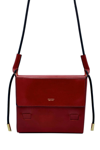 Medium Flap Red Leather Pouch domestique