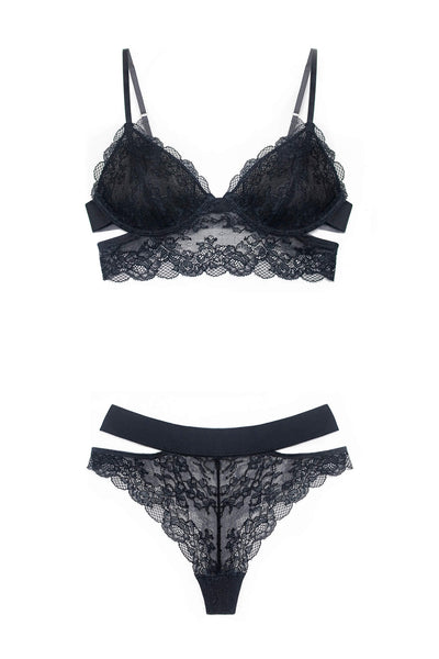 Wild Lace Lingerie Set Monique Morin